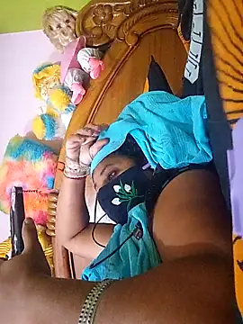 Snapshot of TAMI_KAYAL chatting on November 11, 2025, 6:35 am TAMI KAYAL online show from November 11, 2025, 6:35 am