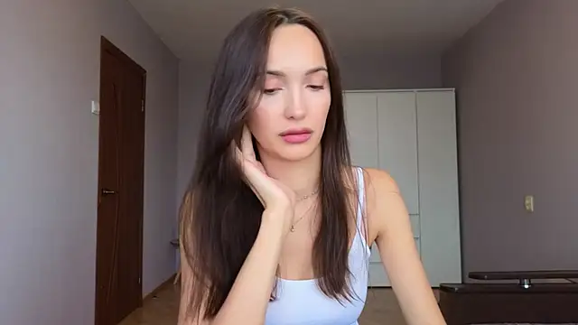 Snapshot of Lillian-Clark chatting on September 30, 2025, 7:46 am Lillian-Clark online show from September 30, 2025, 7:46 am