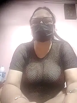 Snapshot of thehotlady chatting on October 30, 2025, 6:37 am thehotlady online show from October 30, 2025, 6:37 am