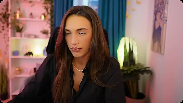 Snapshot of Alexis_Love_ chatting on October 2, 2025, 1:18 pm Alexis Love online show from October 2, 2025, 1:18 pm