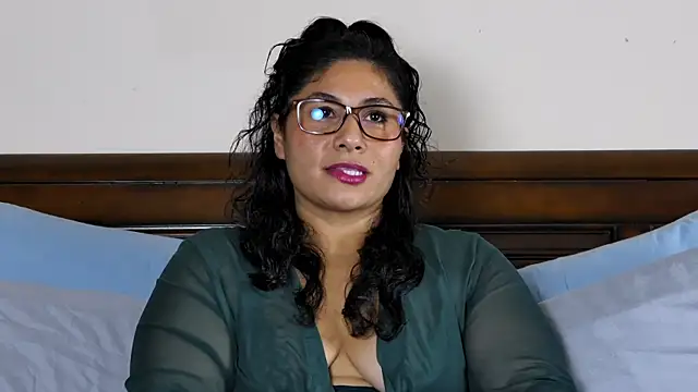 Snapshot of juicyteacher chatting on October 7, 2025, 12:30 am juicyteacher online show from October 7, 2025, 12:30 am