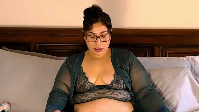 juicyteacher online show from February 16, 2026, 5:09 pm