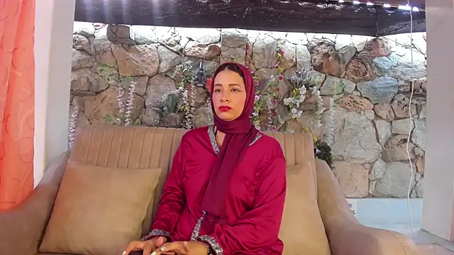 ShanaJamil online show from July 16, 2026, 12:11 pm