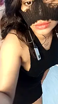 Ceylon couple online show from April 4, 2026, 9:07 am