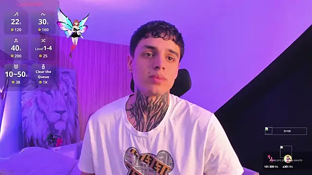 Snapshot of Declan-Fox chatting on October 14, 2025, 1:01 pm Declan-Fox online show from October 14, 2025, 1:01 pm