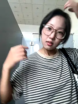 Snapshot of xiaomugouya chatting on October 2, 2025, 2:18 am xiaomugouya online show from October 2, 2025, 2:18 am