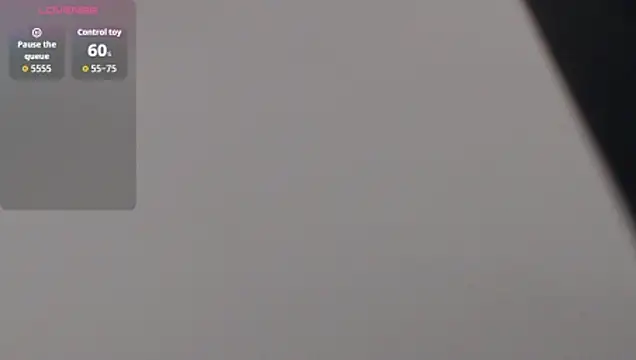 MayaScott11 online show from November 21, 2025, 7:45 pm