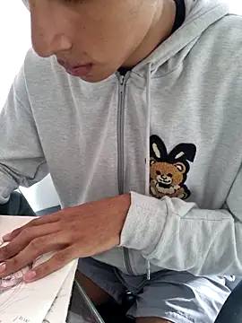 Snapshot of EstivenSallas chatting on September 19, 2025, 8:09 pm EstivenSallas online show from September 19, 2025, 8:09 pm