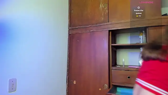 CeletheJones online show from September 30, 2025, 7:19 pm