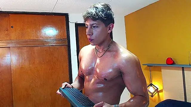 arnold taylor online show from March 19, 2026, 12:14 am