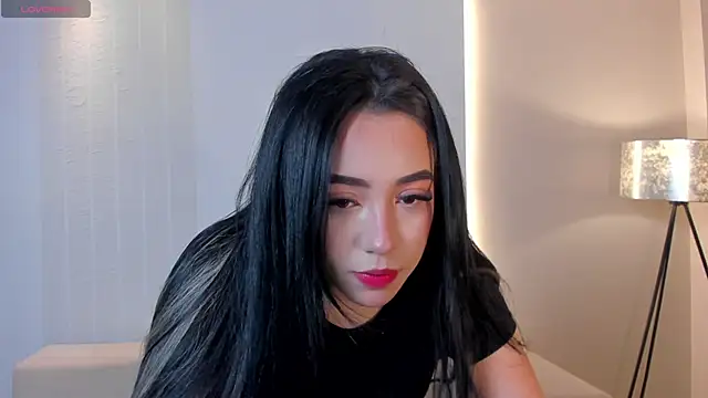 KatieAngelX online show from November 9, 2025, 10:46 am