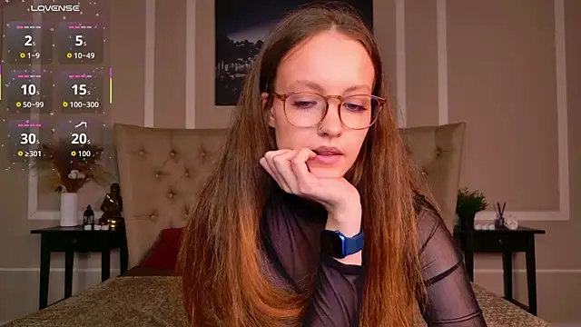 SallyPinkman online show from September 23, 2025, 2:09 pm