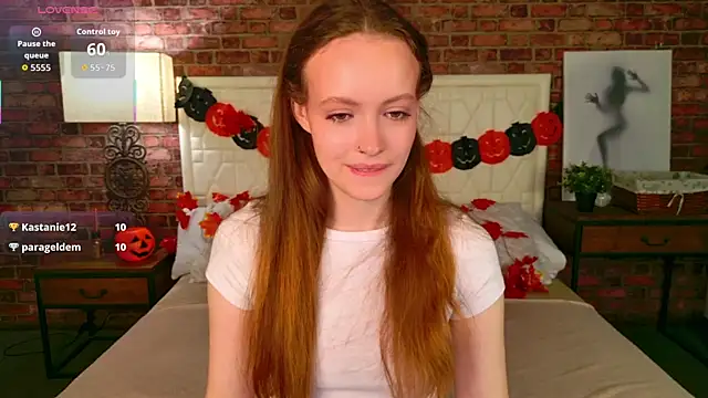 SallyPinkman online show from November 1, 2025, 9:11 am