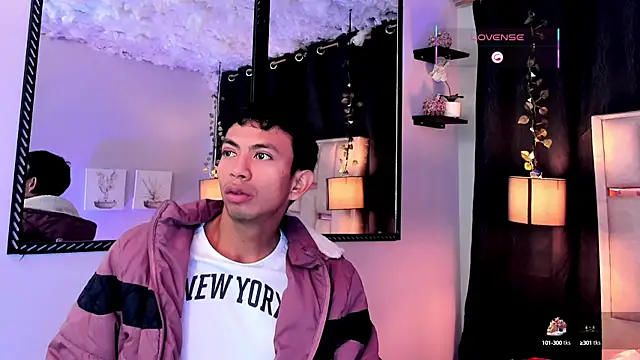 Snapshot of Marcello_Nova chatting on October 2, 2025, 11:50 am Marcello Nova online show from October 2, 2025, 11:50 am