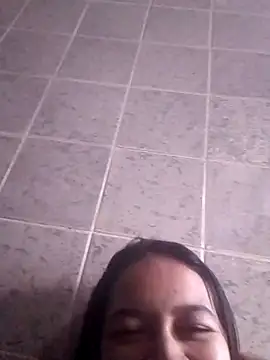 Snapshot of Cachorrinha2025 chatting on September 13, 2025, 6:51 pm Cachorrinha2025 online show from September 13, 2025, 6:51 pm