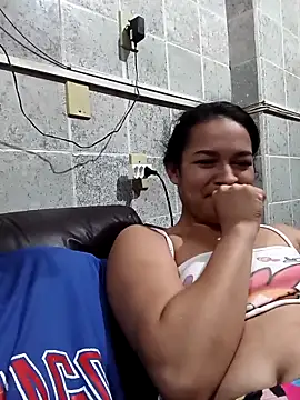 Snapshot of Cachorrinha2025 chatting on January 18, 2026, 5:50 pm Cachorrinha2025 online show from January 18, 2026, 5:50 pm