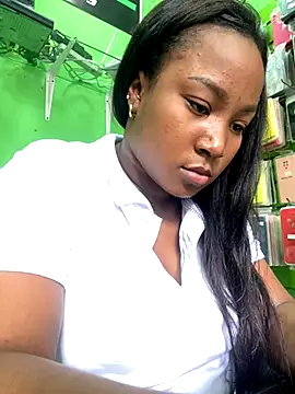 Karol sexy23 online show from November 18, 2025, 3:27 pm