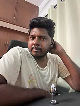 Worldwideshows13 online show from February 16, 2026, 1:07 pm