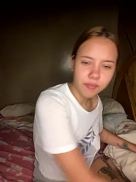 coupleyys online show from January 9, 2026, 2:20 pm