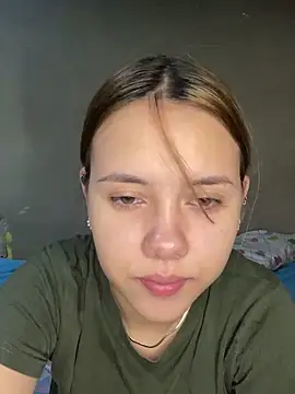 coupleyys online show from February 4, 2026, 2:01 pm