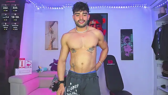 JordanRossie online show from September 24, 2025, 11:41 pm