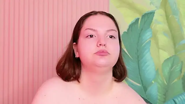 Snapshot of Vanessa_Rise chatting on October 9, 2025, 10:19 pm Vanessa Rise online show from October 9, 2025, 10:19 pm