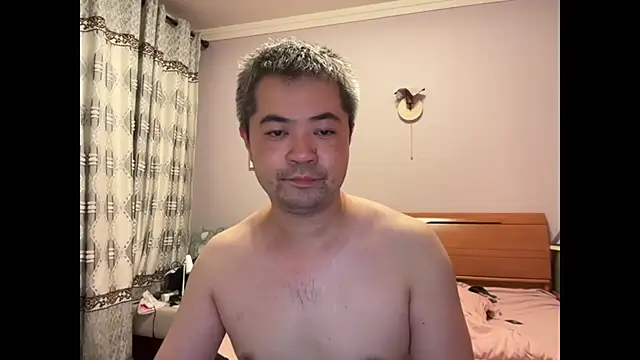 Snapshot of Mr_Dog chatting on October 4, 2025, 2:04 pm Mr Dog online show from October 4, 2025, 2:04 pm