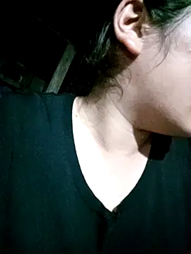 Luyen004 online show from March 24, 2026, 2:00 pm