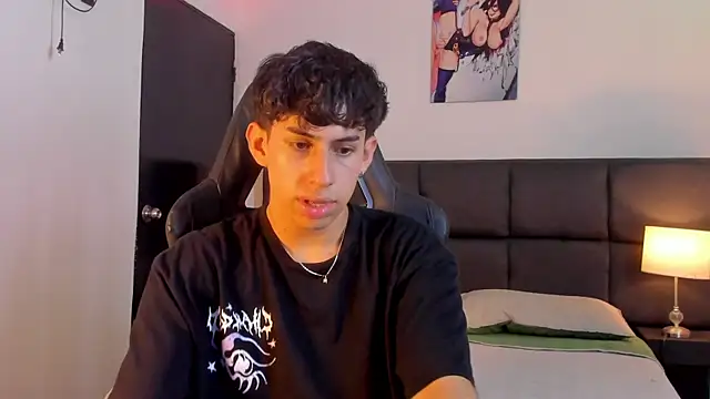 Snapshot of Aaron_Spencer13 chatting on September 19, 2025, 7:25 pm Aaron Spencer13 online show from September 19, 2025, 7:25 pm