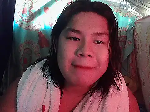 Snapshot of Huntrix2025 chatting on June 7, 2026, 2:27 am Huntrix2025 online show from June 7, 2026, 2:27 am