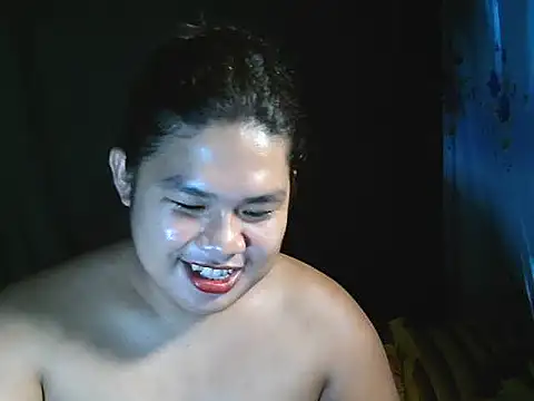 Snapshot of Huntrix2025 chatting on July 18, 2026, 8:51 am Huntrix2025 online show from July 18, 2026, 8:51 am