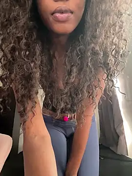 Snapshot of Oceanababe21 chatting on July 13, 2026, 12:52 pm Oceanababe21 online show from July 13, 2026, 12:52 pm