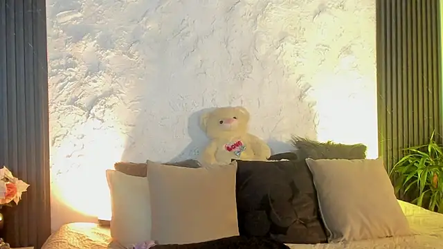 joselin rouse online show from November 26, 2025, 11:55 am