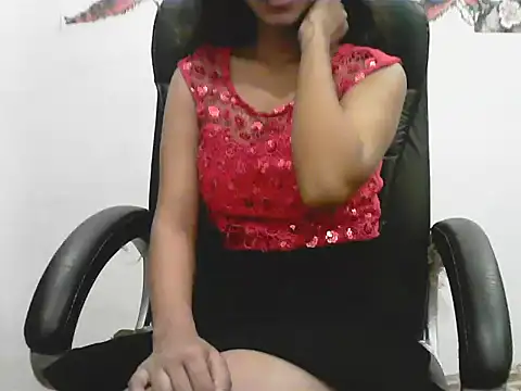 Snapshot of short_girl_ chatting on June 8, 2026, 5:24 pm short girl online show from June 8, 2026, 5:24 pm