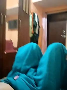 monarani5986 online show from March 2, 2026, 4:03 pm