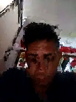 Snapshot of SrDeLaOz chatting on October 5, 2025, 3:10 pm SrDeLaOz online show from October 5, 2025, 3:10 pm