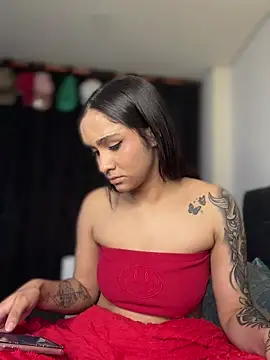 Snapshot of Isabella-Teen chatting on February 15, 2026, 8:24 am Isabella-Teen online show from February 15, 2026, 8:24 am