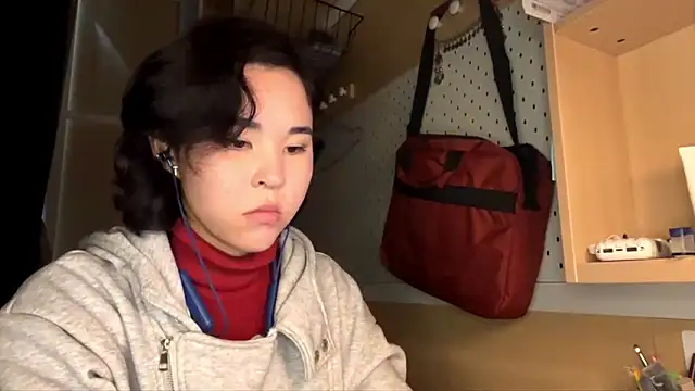 JennyCarpenter online show from March 16, 2026, 3:45 am