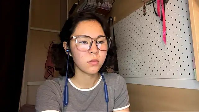 JennyCarpenter online show from May 14, 2026, 5:03 am