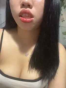 Rose-babyx online show from May 23, 2026, 12:53 pm