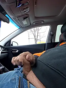 matatan0323 online show from January 8, 2026, 4:42 pm