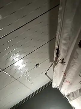 picaduranela online show from September 21, 2025, 5:09 am