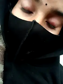 Aaisha-16 online show from December 23, 2025, 3:48 am