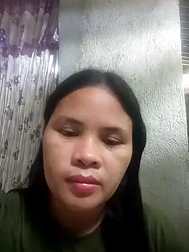 Snapshot of sweet_bella16 chatting on September 29, 2025, 4:28 am sweet bella16 online show from September 29, 2025, 4:28 am