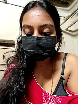 Nikigolden786 online show from September 17, 2025, 8:05 am