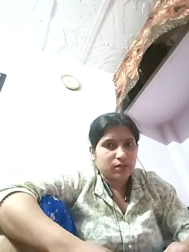 aliya-jaan71 online show from April 20, 2026, 4:21 pm