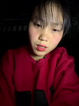 huong-18 online show from January 8, 2026, 10:45 pm