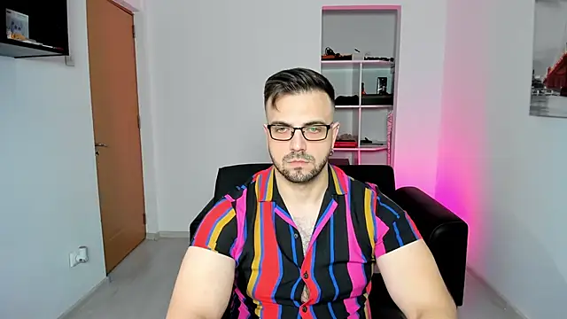 Snapshot of Jace_Thorne chatting on October 29, 2025, 6:20 pm Jace Thorne online show from October 29, 2025, 6:20 pm