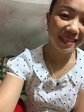  losrt cherry  online show from October 25, 2025, 2:24 pm