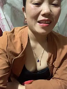  losrt cherry  online show from November 9, 2025, 4:38 pm